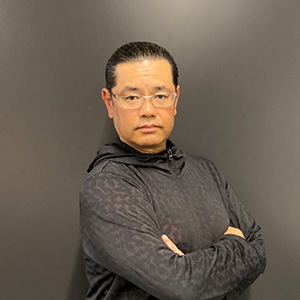 トニー・譚監督
